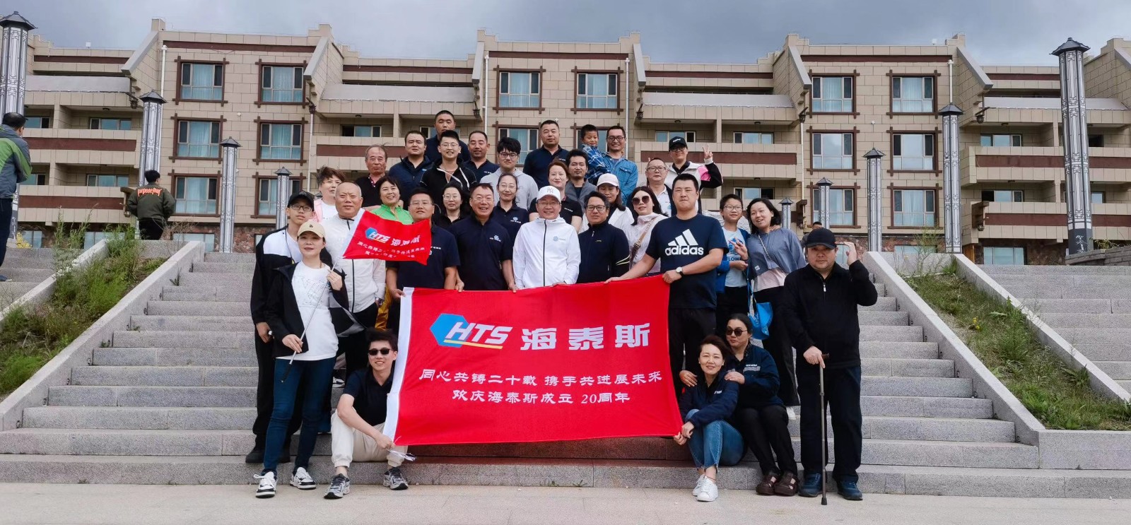 1691659484123604.jpg 08697b8aac635664fac6094b184bc24.jpg